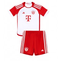 Echipament fotbal Bayern Munich Alphonso Davies #19 Tricou Acasa 2023-24 pentru copii maneca scurta (+ Pantaloni scurti)